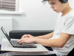 Why an Online Social Media Marketing Diploma Is Worth Considering